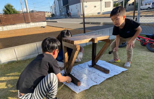 臭いがほぼ無いので家族で安心してDIYに取り組めるWood Natural -Garden-