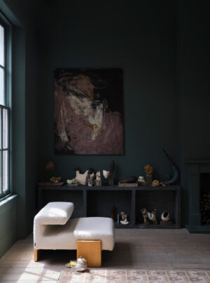 壁:FARROW&BALL(新色)No.318 Douter