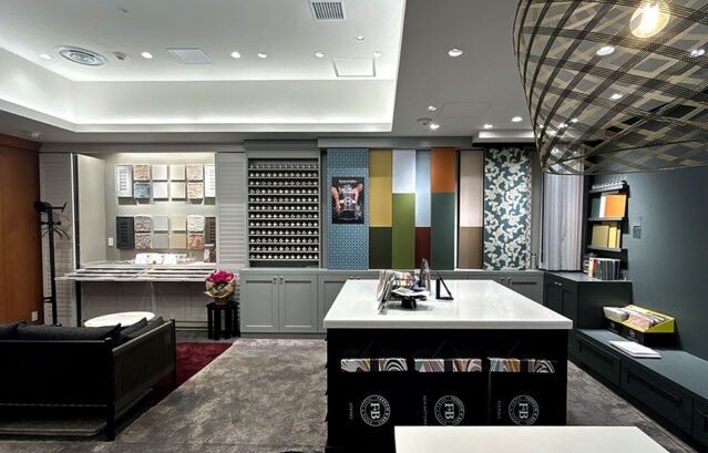 After：左壁：No.5 Hardwick White